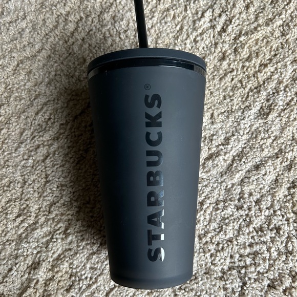 Starbucks Matte Black Grande Tumbler - Picture 1 of 1